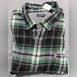 Men’s plaid flannel IZOD